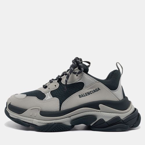 Grey Leather and Mesh Triple S Sneakers Size 41 - Balenciaga - Modalova