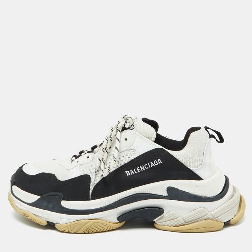 Black Mesh and Faux Leather Triple S Sneakers Size 44 - Balenciaga - Modalova