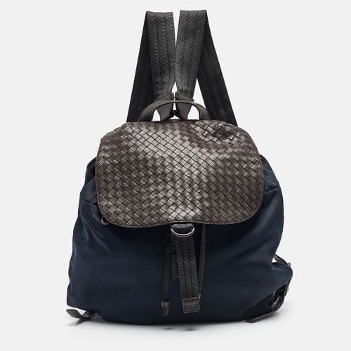 Navy Blue/Brown Intrecciato Leather and Nylon Flap Backpack - Bottega Veneta - Modalova