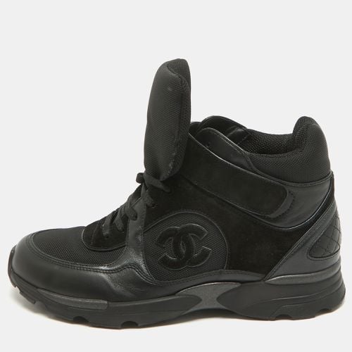 Leather And Suede CC High Top Sneakers Size 42 - Chanel - Modalova