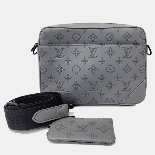 Leather Shadow Duo Messenger Bag - Louis Vuitton - Modalova