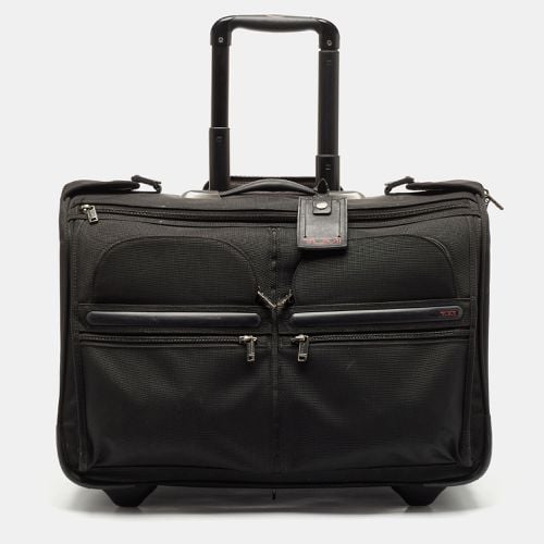 Nylon 2 Wheeled Alpha G4 Garment Luggage - TUMI - Modalova