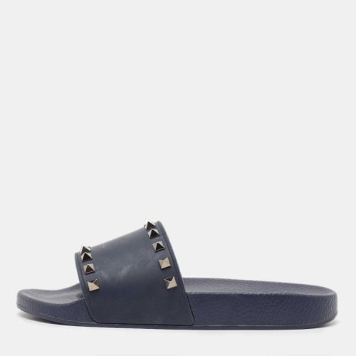 Dark Rubber Rockstud Pool Slide Flats Size 40 - Valentino - Modalova