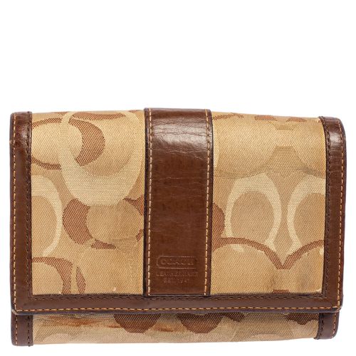 Beige/ Signature Canvas and Leather Compact Wallet - Coach - Modalova