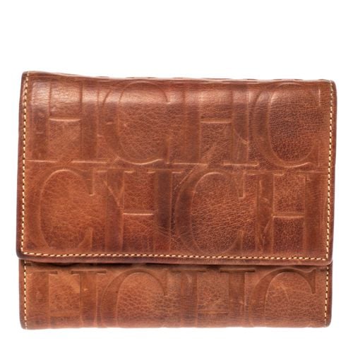 Embossed Leather Trifold Compact Wallet - Carolina Herrera - Modalova