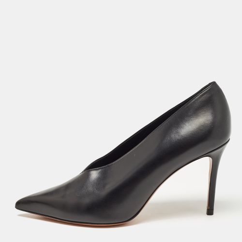 Leather V Neck Pumps Size 37.5 - Celine - Modalova