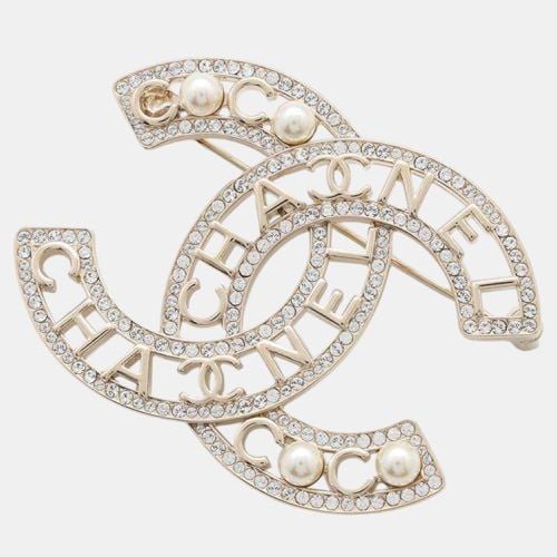 Plated/Strass Cc Logo Pearl Brooch - Chanel - Modalova