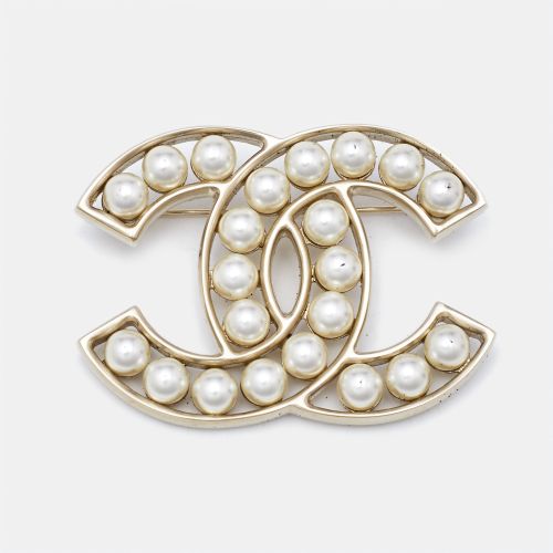CC Faux Pearl Tone Brooch - Chanel - Modalova