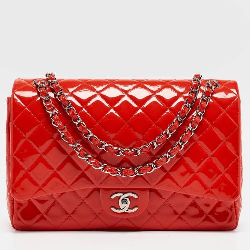 Quilted Patent Leather Maxi Classic Double Flap Bag - Chanel - Modalova