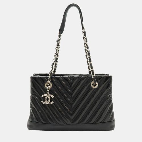 Patent Chevron Small Shopping Tote Bag - Chanel - Modalova