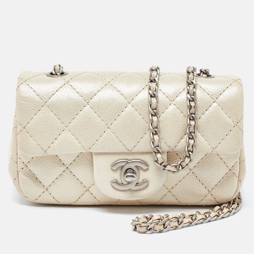 Pearl Quilted Caviar Leather New Mini Classic Flap Bag - Chanel - Modalova