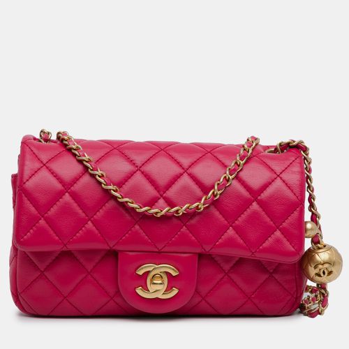 Mini Rectangular Lambskin Pearl Crush Flap - Chanel - Modalova