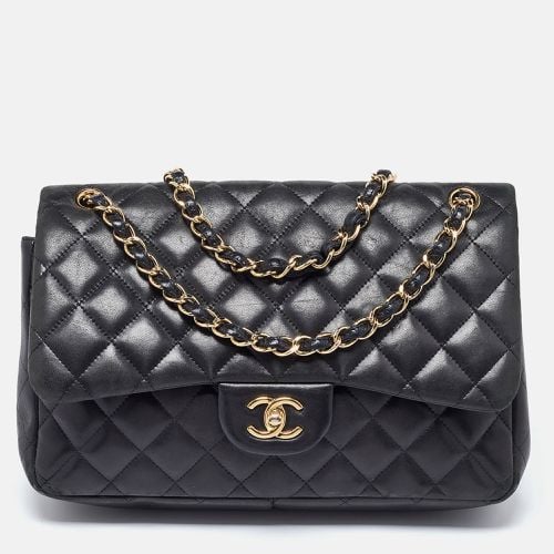 Quilted Leather Jumbo Classic Double Flap Bag - Chanel - Modalova