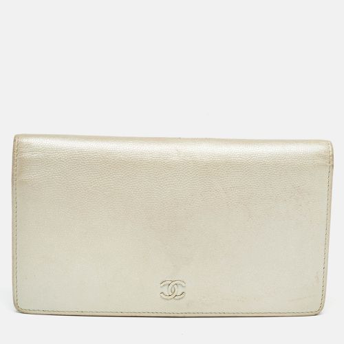 Pearl Caviar Leather CC L Yen Continental Wallet - Chanel - Modalova