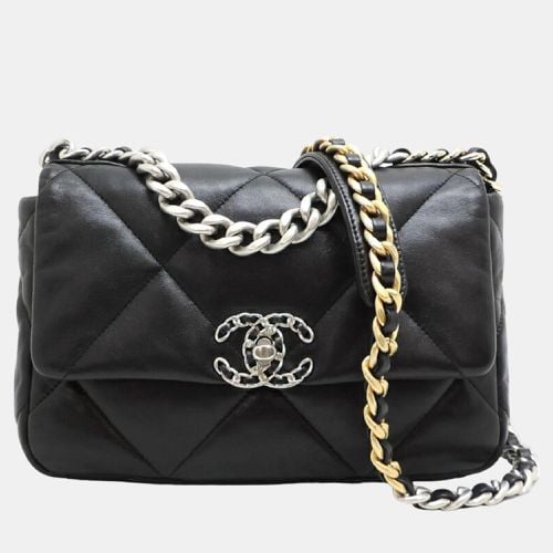 Leather Large 19 Flap Shoulder Bag - Chanel - Modalova