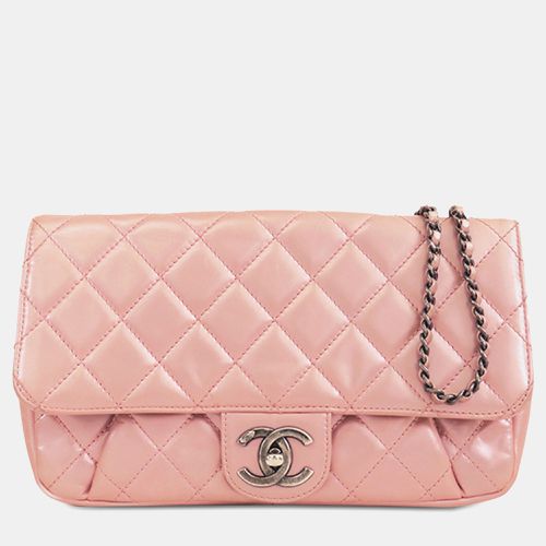 Quilted Calfskin Medium Coco Pleats Chain Flap Bag - Chanel - Modalova