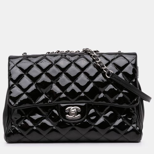 Large Quilted Patent Double Compartment Flap Bag - Chanel - Modalova