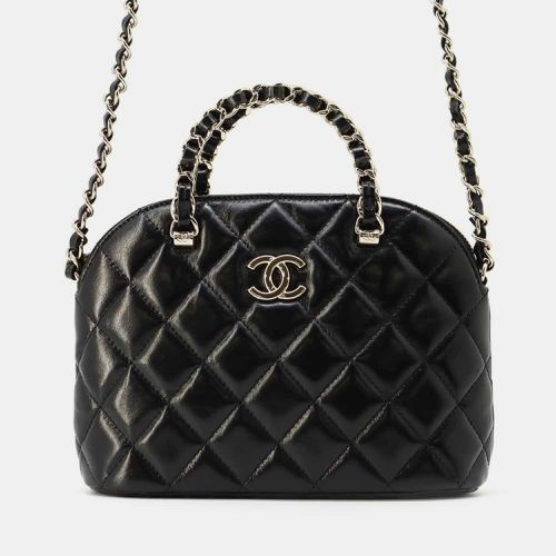 Shiny Lambskin Coco Mark Matelasse Small Handbag - Chanel - Modalova