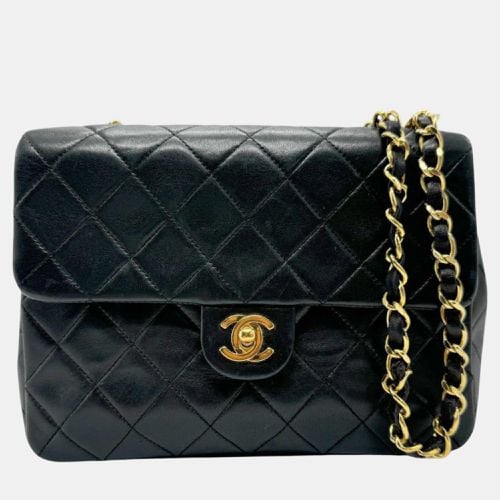 Gold Leather Matelasse Shoulder Bag - Chanel - Modalova