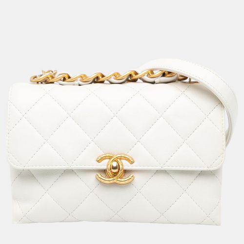 CC Quilted Lambskin Flap - Chanel - Modalova