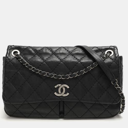 Wild Stitch Quilted Leather CC Split Pocket Shoulder Bag - Chanel - Modalova