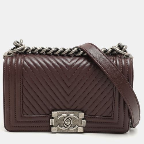 Chevron Leather Small Boy Flap Bag - Chanel - Modalova