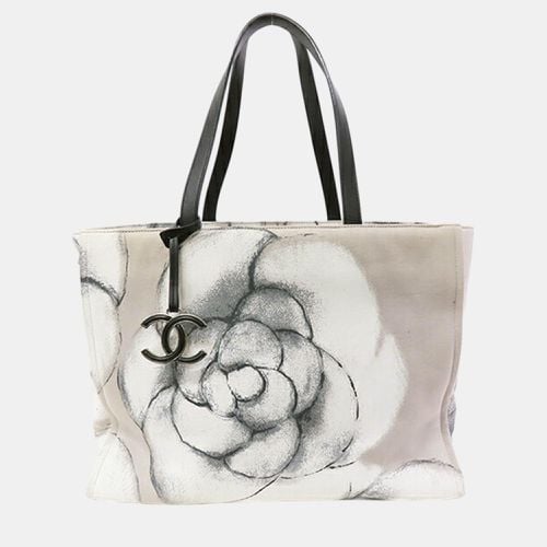 Large Camellia Printed Canvas Shopper Tote - Chanel - Modalova