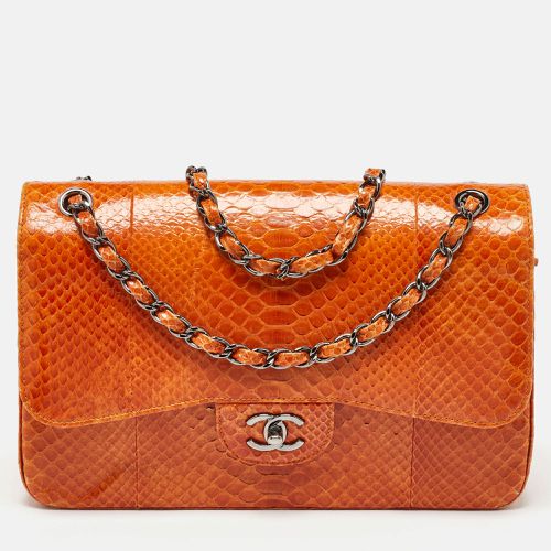 Python Jumbo Classic Double Flap Bag - Chanel - Modalova