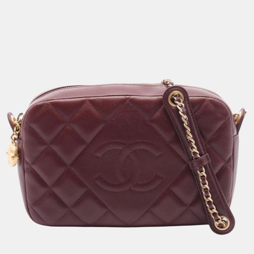 Leather Bordeaux Matelasse Shoulder Bag - Chanel - Modalova