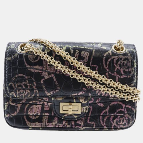 Leather 2.55 Graffiti Embossed Shoulder Bag - Chanel - Modalova