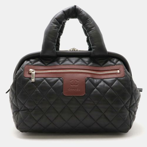 Quilted Leather Handbag - Chanel - Modalova