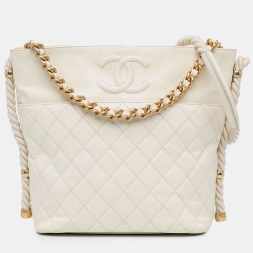 Calfskin En Vogue Rope Satchel Bag - Chanel - Modalova