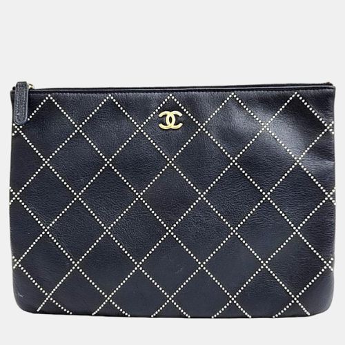 Leather Wild Stitch Clutch - Chanel - Modalova