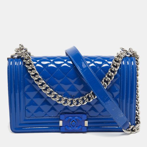 Quilted Patent Leather Medium Boy Flap Bag - Chanel - Modalova