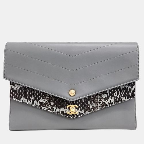 Double Envelope Clutch A70318 - Chanel - Modalova