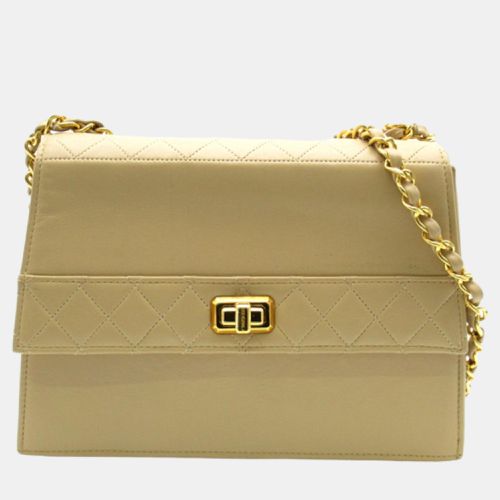 Leather Trapezoid Flap Bag - Chanel - Modalova