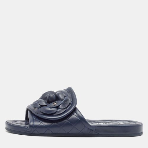 Leather Flower Flat Slides Size 37 - Chanel - Modalova