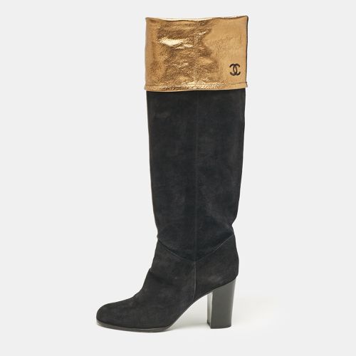 Suede CC Knee Length Boots Size 40.5 - Chanel - Modalova