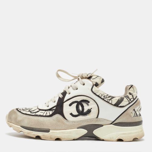 Grey Leather and Suede Graffiti CC Trainers Sneakers Size 39.5 - Chanel - Modalova