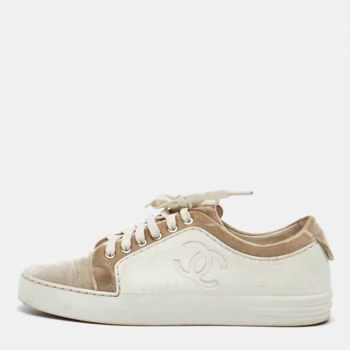 Cream Rubber and Velvet CC Low Top Sneakers Size 36 - Chanel - Modalova