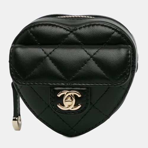 Lambskin CC In Love Heart Zipped Arm Coin Purse - Chanel - Modalova