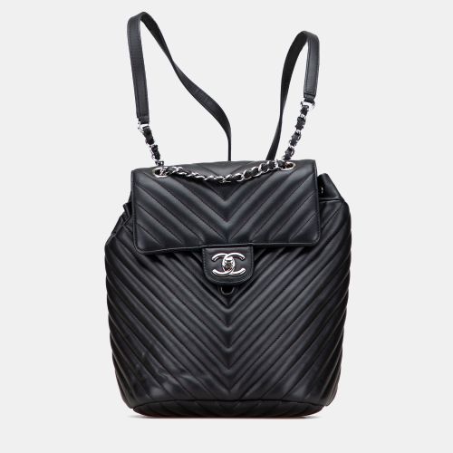 Mini Chevron Calfskin Urban Spirit Backpack - Chanel - Modalova