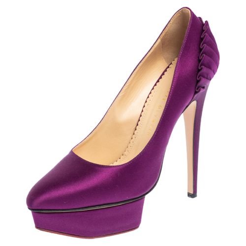 Satin Paloma Fan Pleat Platform Pumps Size 38.5 - Charlotte Olympia - Modalova