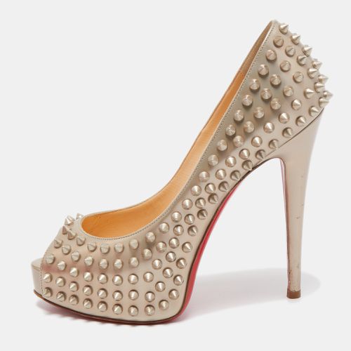 Leather Very Prive Spike Pumps Size 37.5 - Christian Louboutin - Modalova