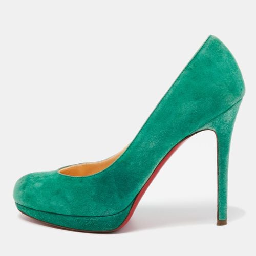 Suede Round Toe Pumps Size 37.5 - Christian Louboutin - Modalova