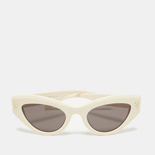 Black Spike Stud Cat Eye Sunglasses - Alexander McQueen - Modalova