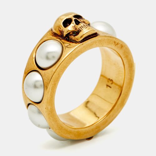 Faux Pearl Tone Skull Ring Size 53 - Alexander McQueen - Modalova
