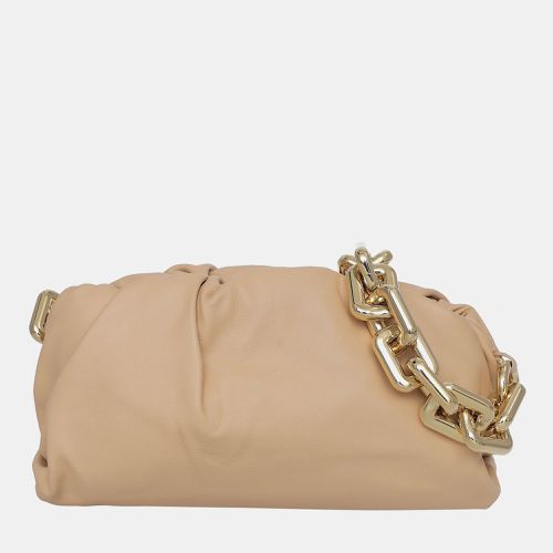 Light Leather The Chain Pouch Shoulder Bag - Bottega Veneta - Modalova