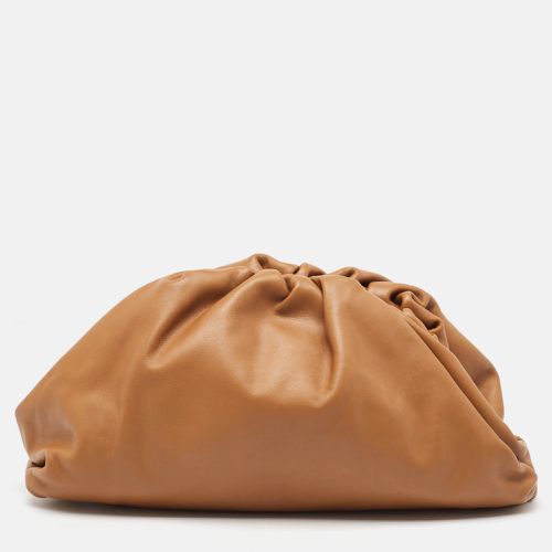 Leather Classic The Pouch Clutch - Bottega Veneta - Modalova