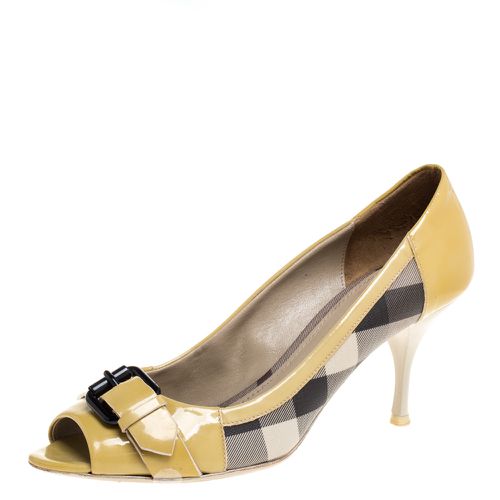 Beige Check PVC and Patent Leather Buckle Peep Toe Pumps Size 38 - Burberry - Modalova